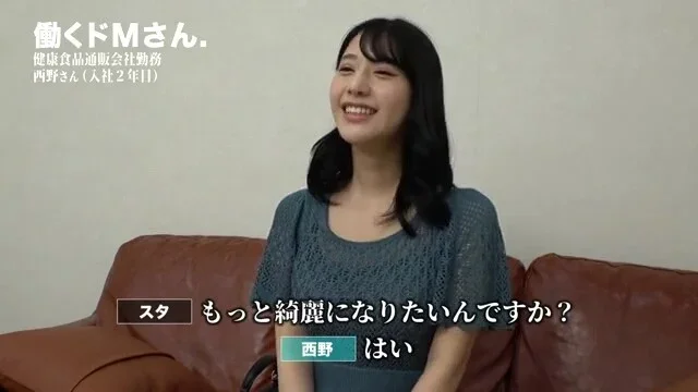小顔美女が浴室でバキュームフェラして騎乗位のピストンで艶やかに快楽堕ち