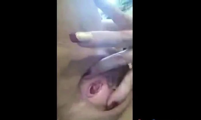 Arab girl taks selfie for BF