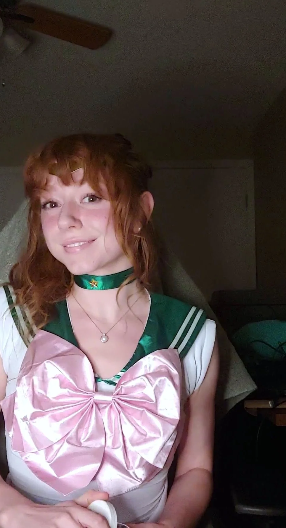 Pretty redhead webcam masturbation show