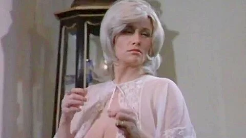 Chesty Morgan - Deadly Weapons