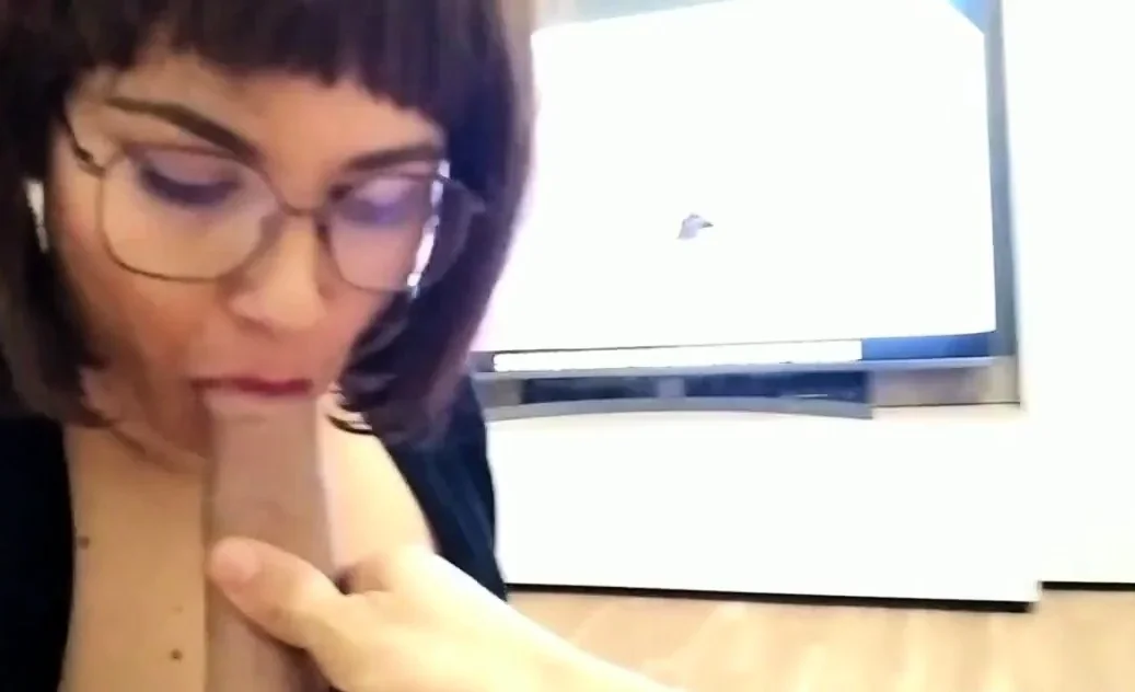 I WAS SO WET SUCKING HIS DICK AND ENJOYING THE CUM FACIALS