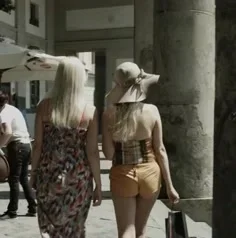 Sexy tourist pretty hot ass (Naples) HQ