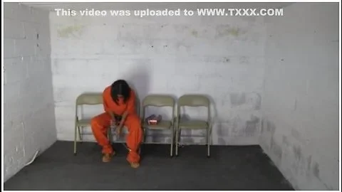 Sahrye in prison and gets tortured