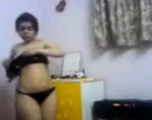 iranian girl sexy dance