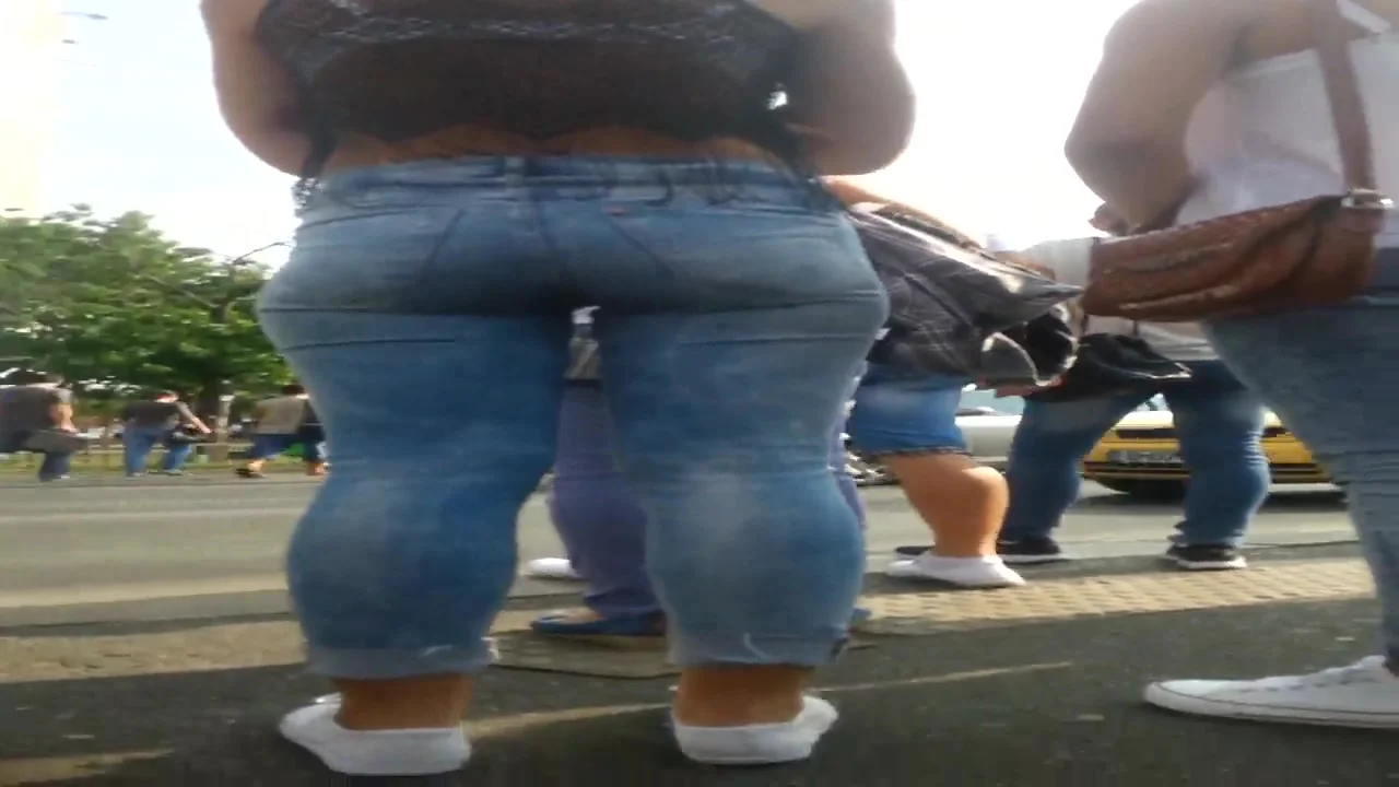 spy sexy ass girls teens 18+ romanian