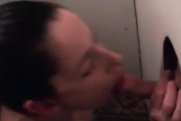 Quick Glory Hole Facial 2