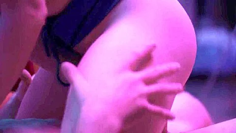 Lily Lou - Passionate Love With