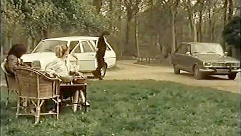 Laisse Tomber Ta Culotte (1981)