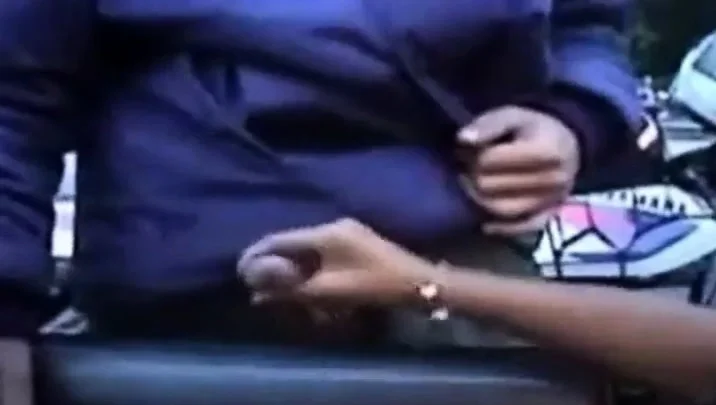 2 brazilian exhibitionists stroking strangers on the street