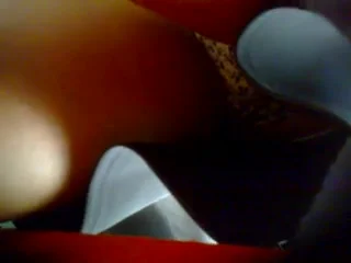 Upskirt a nena de compras (2) - frontal