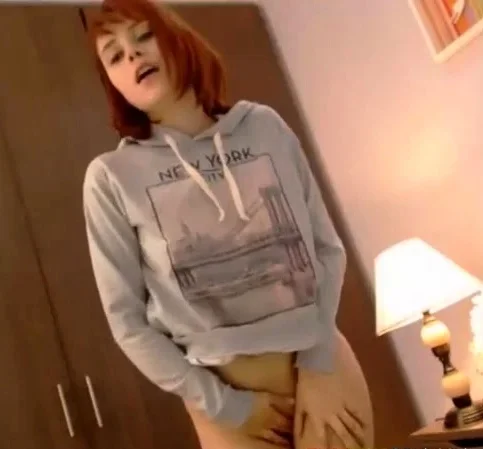 Cute Latina Cam Show