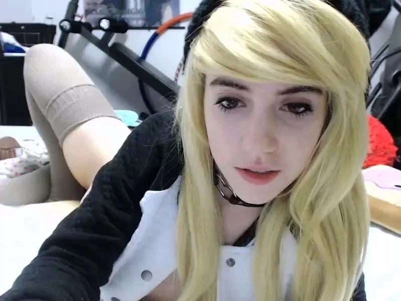 Amateur Blonde Teen