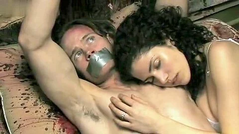 Amanda Taylor,Nitzan Mager in Nobody Loves Alice (2008)