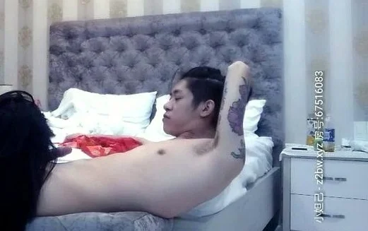 Amateur Doggystyle Hidden Cam