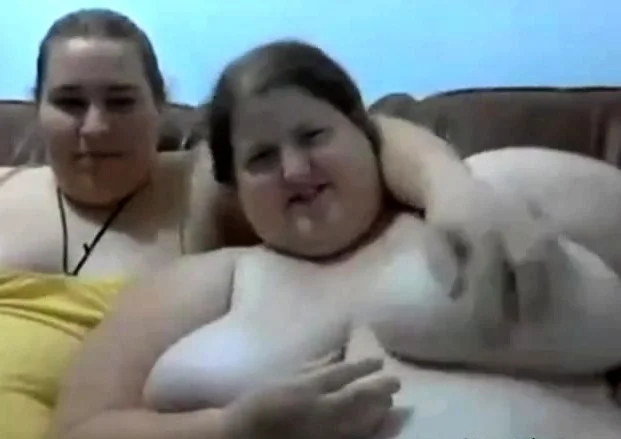 Big fat lesbians on cam