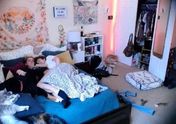 Amateur fucking while on hidden cam