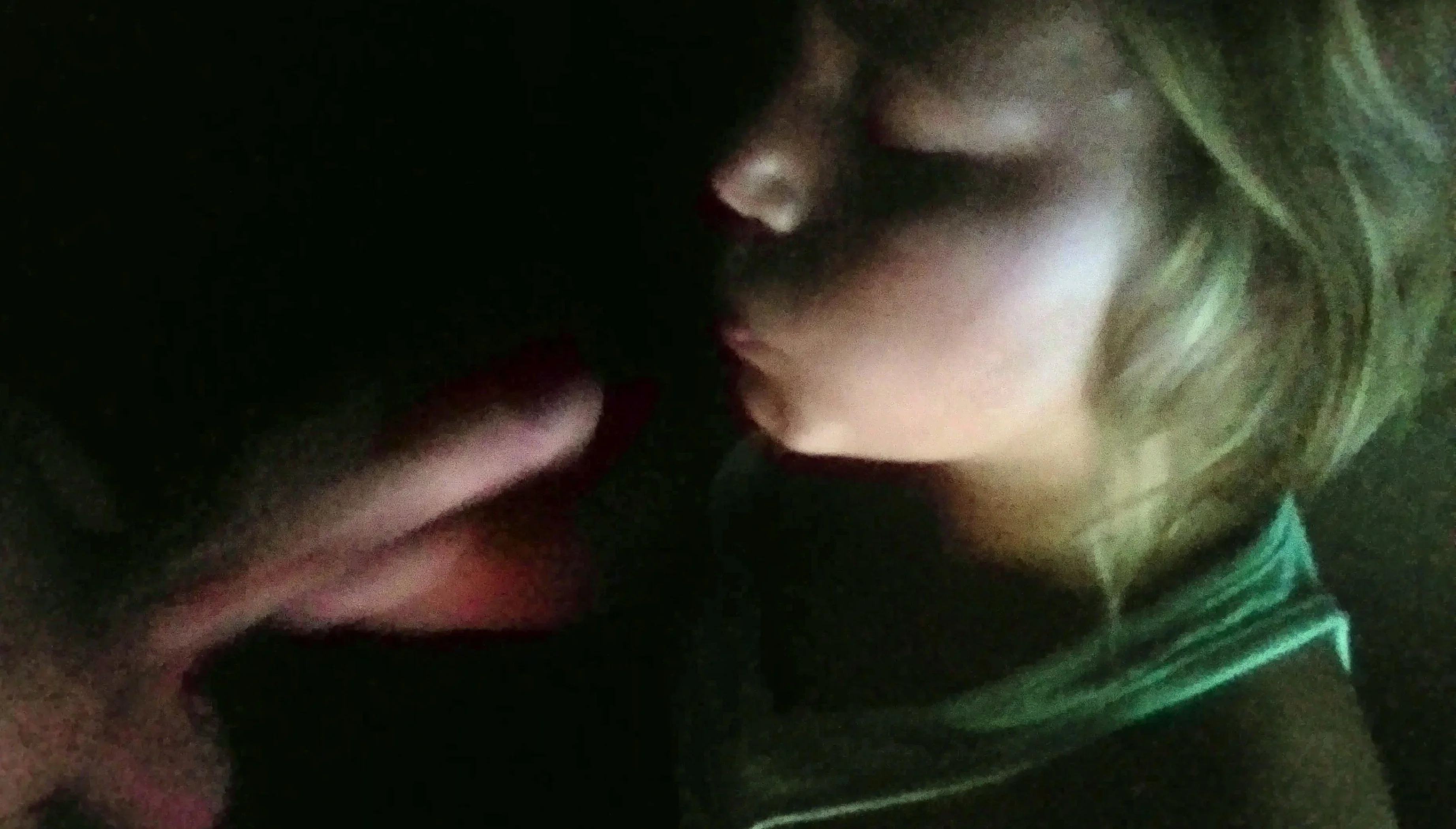 Amateur blonde teen sucks dick in hot pov blowjob sex tape