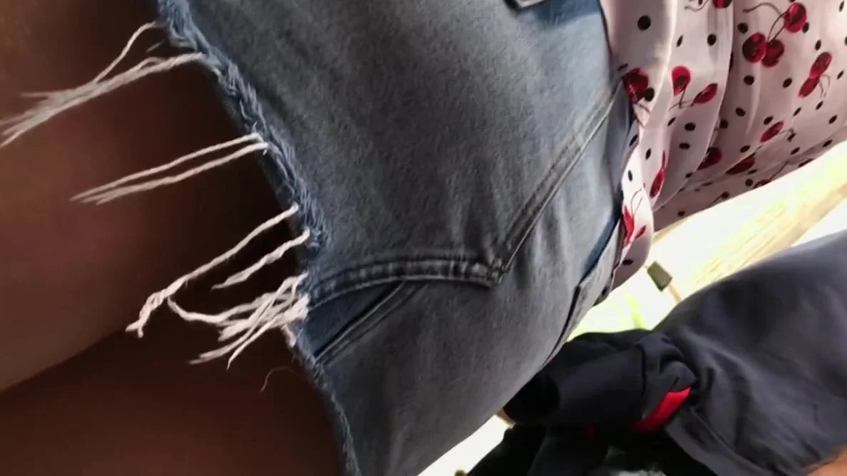 Upskirt 4