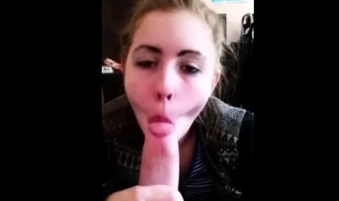 18 yo girl wanted to suck a cock so just let her