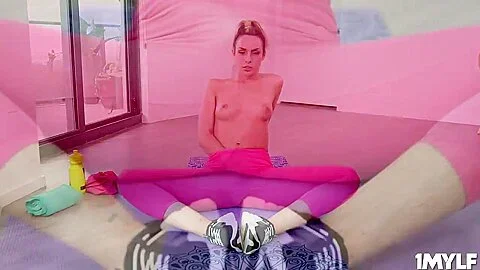 Jaimie Vine - Offers Her Flexible Body And Extra Tight Co