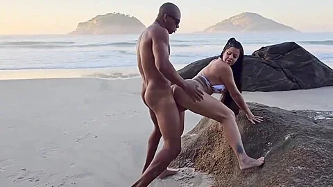 Pamela Makeup Morena Gostosa Estava Perdida Na Praia De Nud