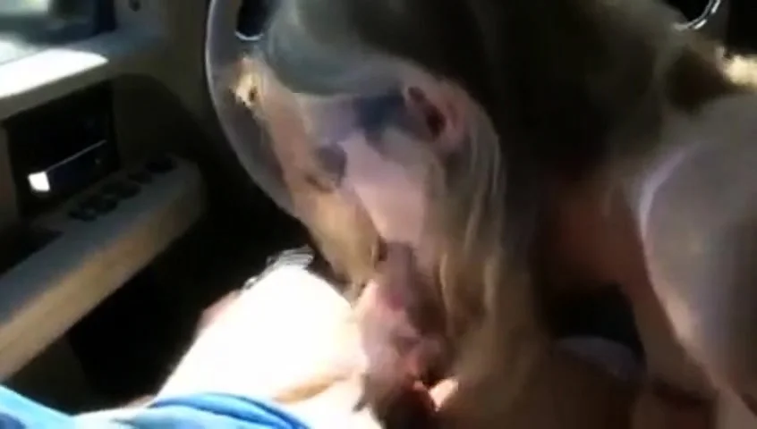Blowjob in the car