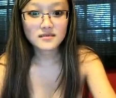 Amateur japanese teen fingering solo