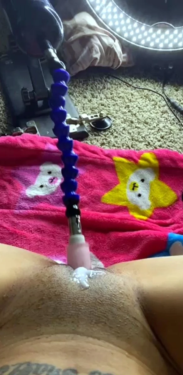 Cute brunette amateur babe sosha masturbating