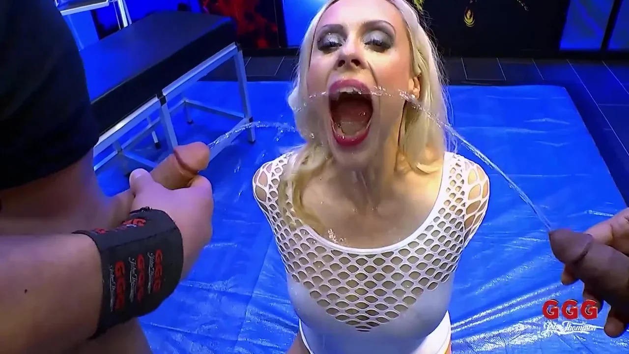 Ggg Brittany Bardot - Devot Pee In Face