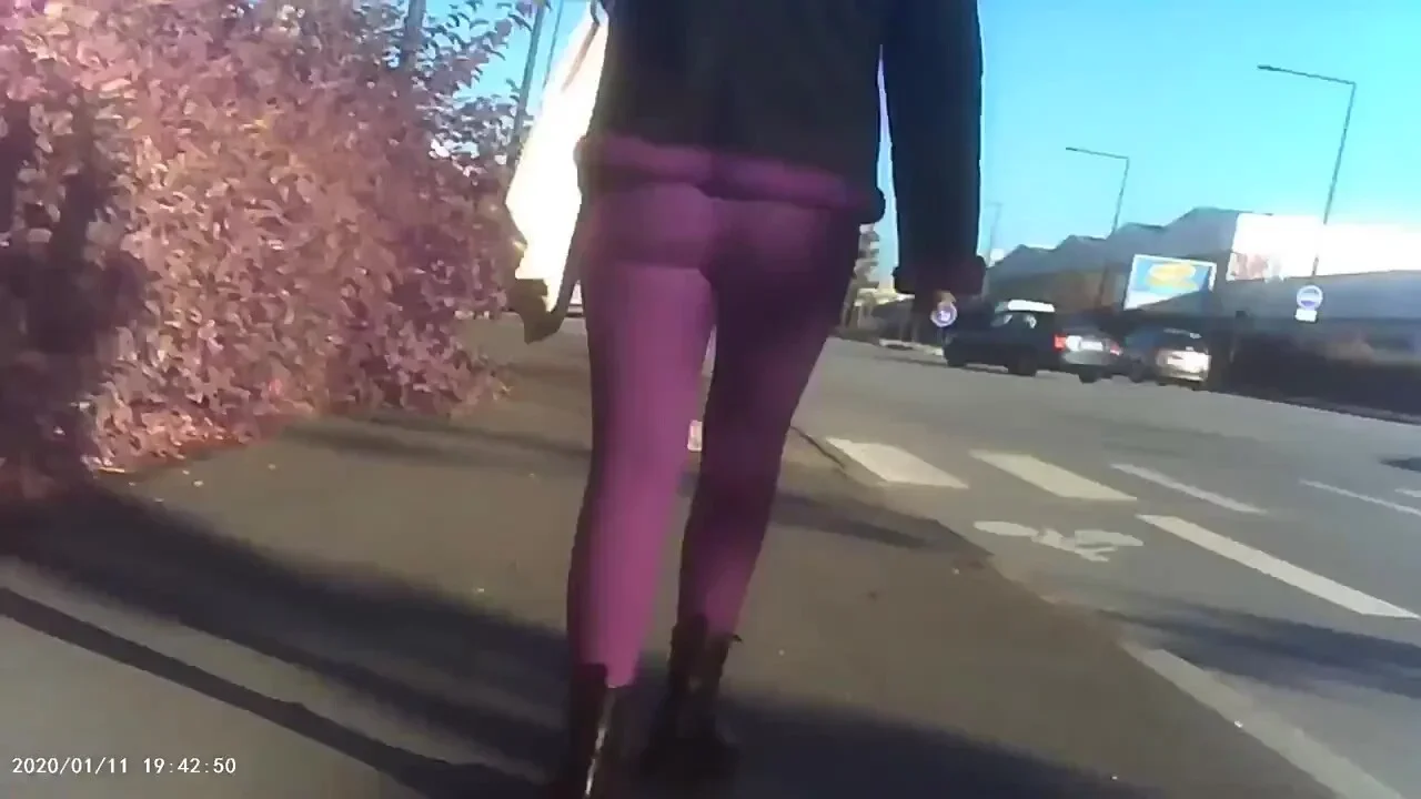 Girls sexy and public,
