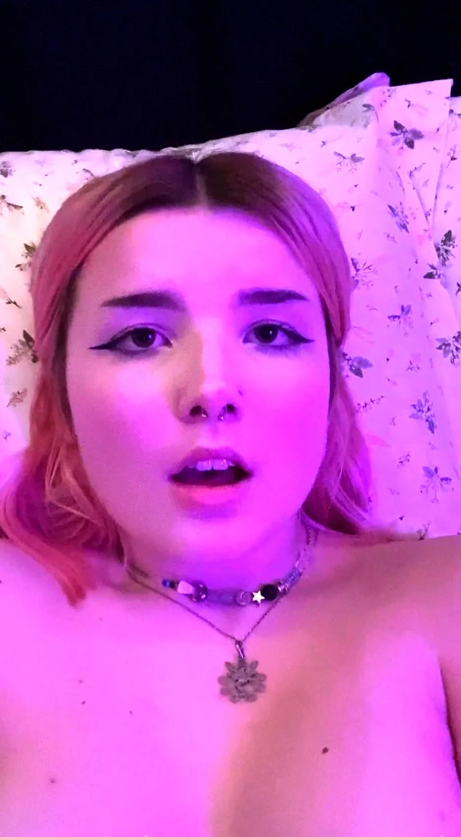 Big boobs milf masturbates with her dildo