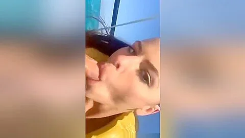 Adriana Chechik Snap Story from the Bahamas! Wish I could date her!