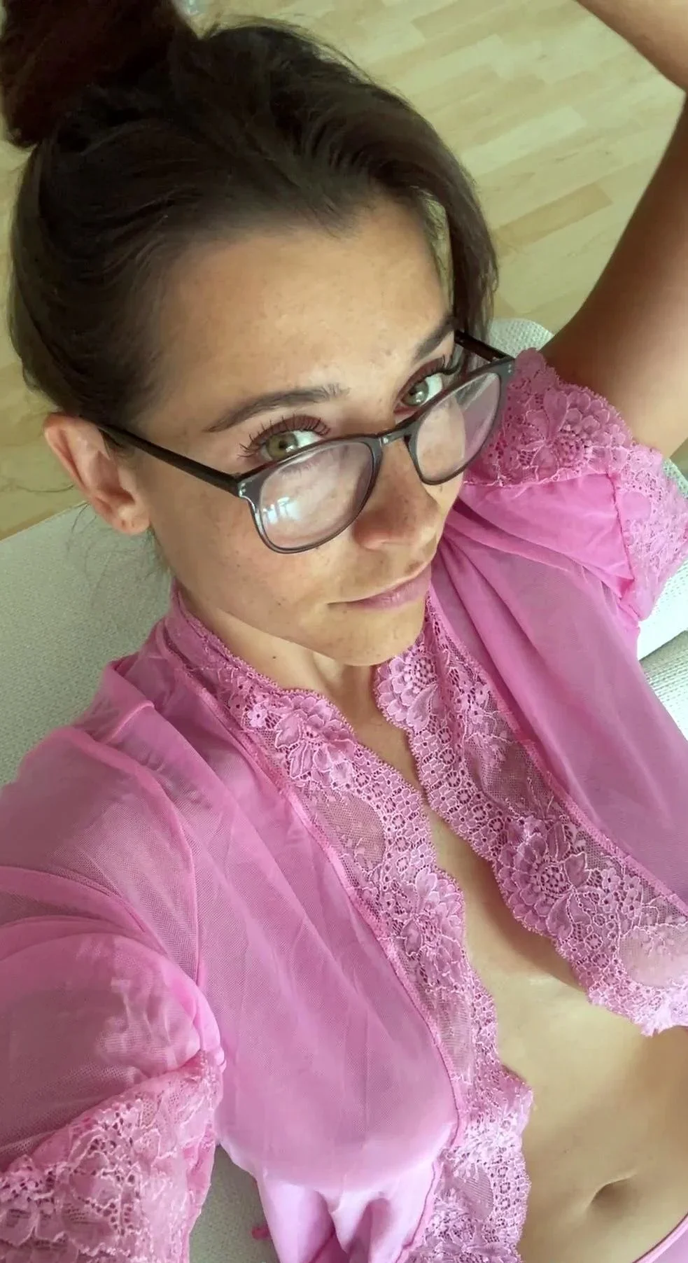 Close up teen wet pussy orgasm
