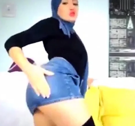 Sexy Arab Web Cam
