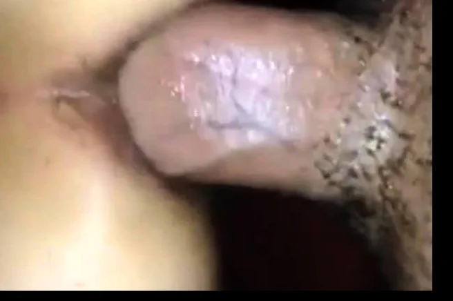 Samia la beurette qui aime se faire enculer