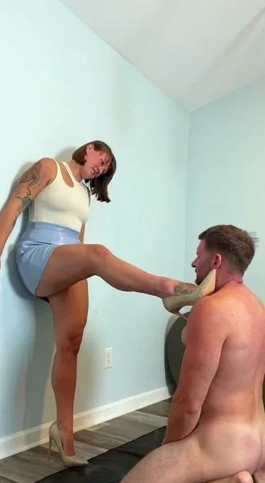Redhead With A Foot Fetish