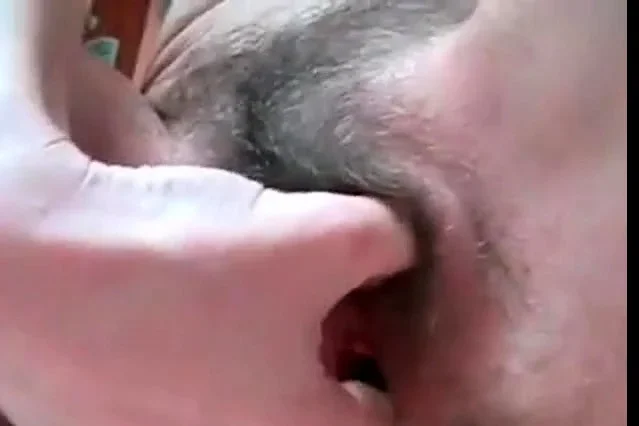 Girl Plays With Her Juicy Pussy