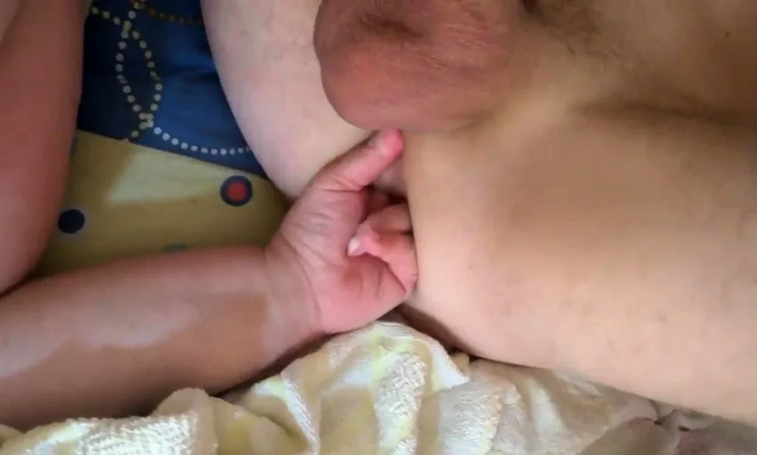 girl makes me a prostate massage