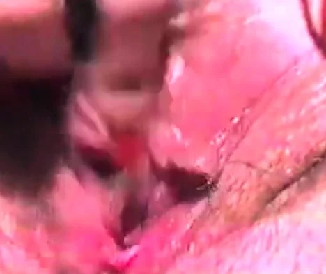 girls wet pussy and cum play
