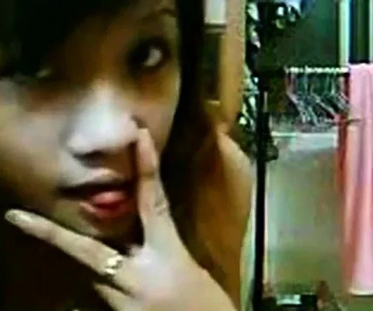 Malaysian chinese striptease