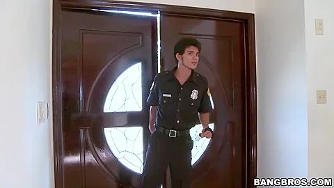 Lindsey Lovehands - Working The Security