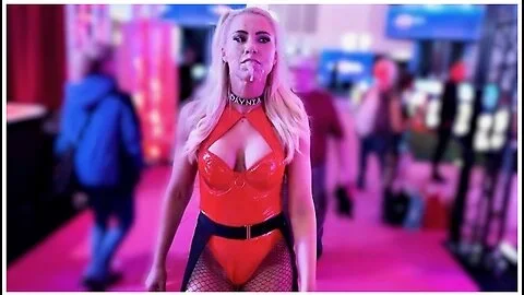 Fair Berlin - Public Fuck Directly At The Exhibition Stand + Ultra Sperm Walk Daynia
