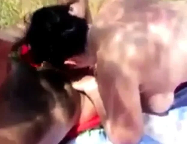 Ro mariana doritoare de banu si sex