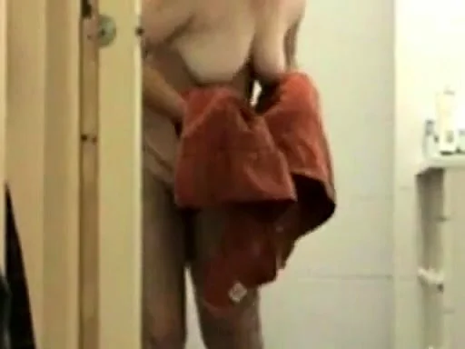 Mom after shower! Amateur!