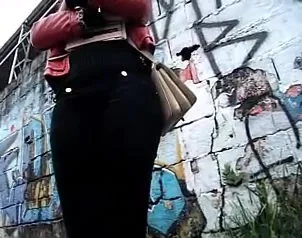 Morena deliciosa calca preta