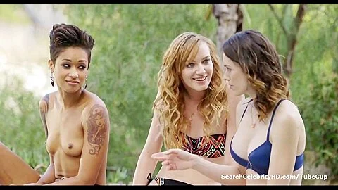 Ashlynn Yennie, Sara Luvv and Skin Diamond - Submission S01E01