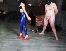 Lady Demonique - Ballbusting Challenge