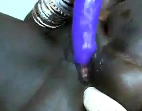 Black BBW Pussy Squirting on Webcam