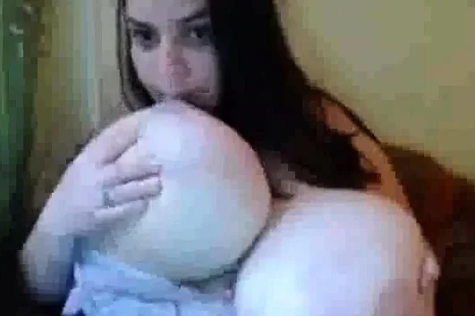 GIANT MASSIVE NATURAL WEBCAM BOOBS