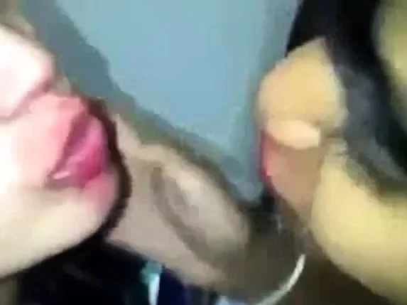 Desi Lesbian Girls Kissing Each other Desperately